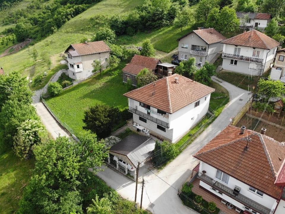Comfort House Near Pyramides Visoko Extérieur photo